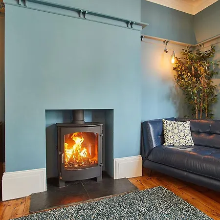 Host & Stay - No 30 Whitby بيت للعطل ويتبي